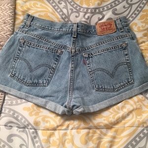 Levi Strauss jean shorts high waisted